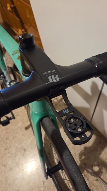 Gusto Custom Campagnolo Record 2025 Road & Gravel de segunda mano, Verde — imagen 3 de 5
