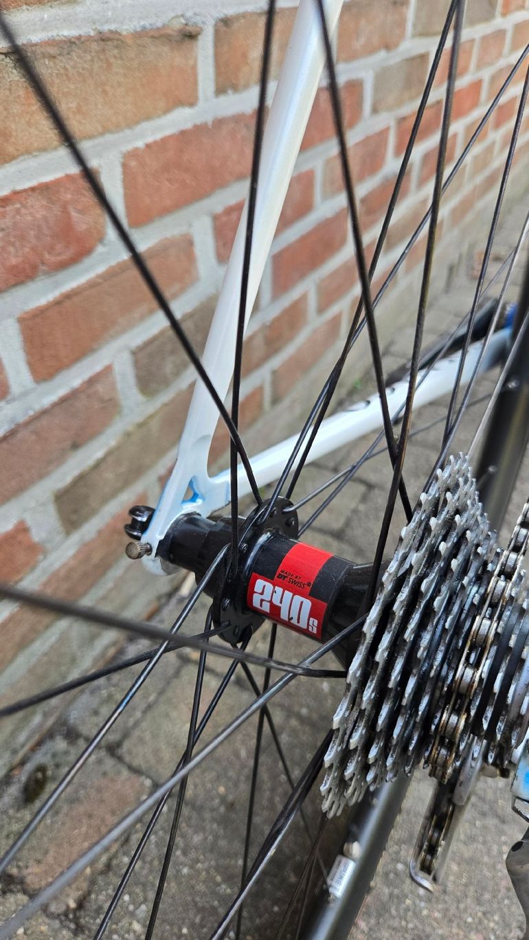Used Colnago Neo-retro Campagnolo Chorus 1999 Road & Gravel, Blue — image 9 of 14