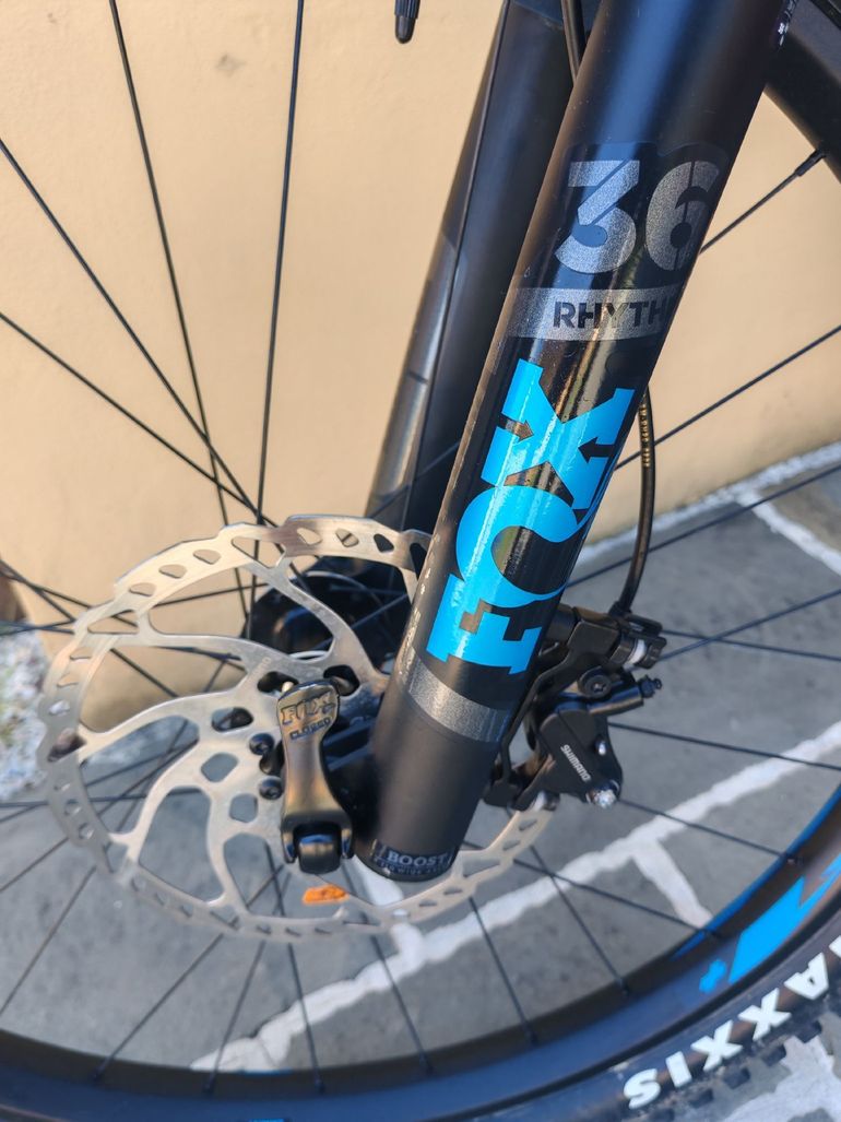 Giant Trance E+ 2 Pro 2019 2019 Mountainbike d'occasion — image 5 sur 9