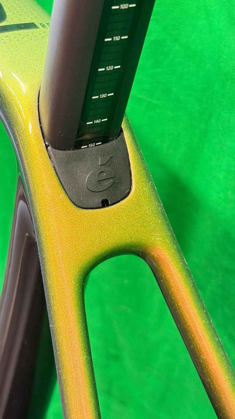 Brugt Cervélo R5 Ultegra Di2 2024 Frameset 2024 Road & Gravel — billede 4 af 6