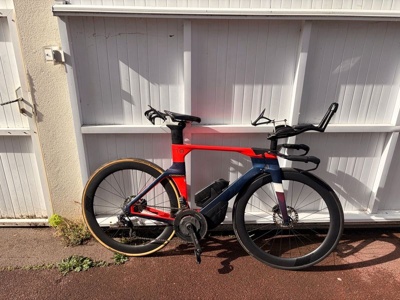 Tweedehands Orbea ORDU M20iLTD 2021 2021 Road & Gravel
