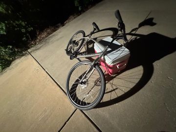 Used Trek Custom Urban, Light Gray — image 3 of 5