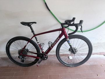 Used Trek Checkpoint SL 7 2020 2020 Road & Gravel, Red — image 2 of 31