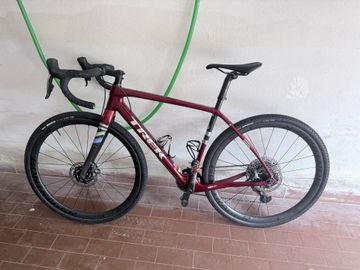Used Trek Checkpoint SL 7 2020 2020 Road & Gravel, Red — image 1 of 31
