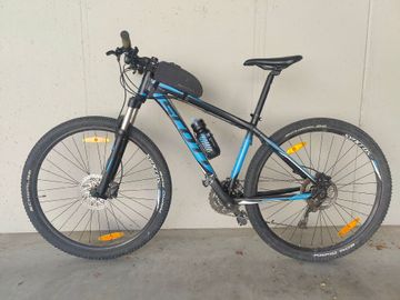Used Scott 930 Custom Shimano Deore XT 2017 Mountainbike, Blue — image 1 of 5