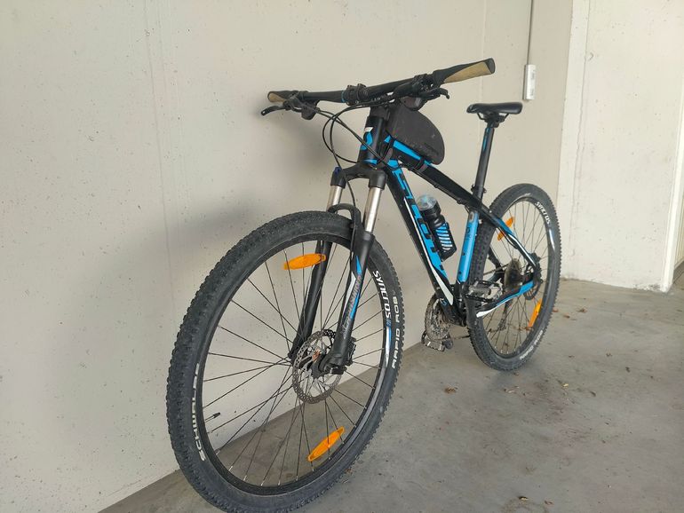 Used Scott 930 Custom Shimano Deore XT 2017 Mountainbike, Blue — image 2 of 5