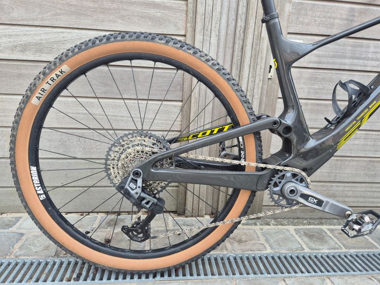 Used Scott Spark RC Team Issue 2023 2023 Mountainbike, Black, 29 — image 4 of 5