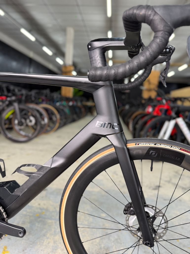 Used BMC Timemachine ROAD 01 THREE 2021 2021 Road & Gravel, Black — image 7 of 24