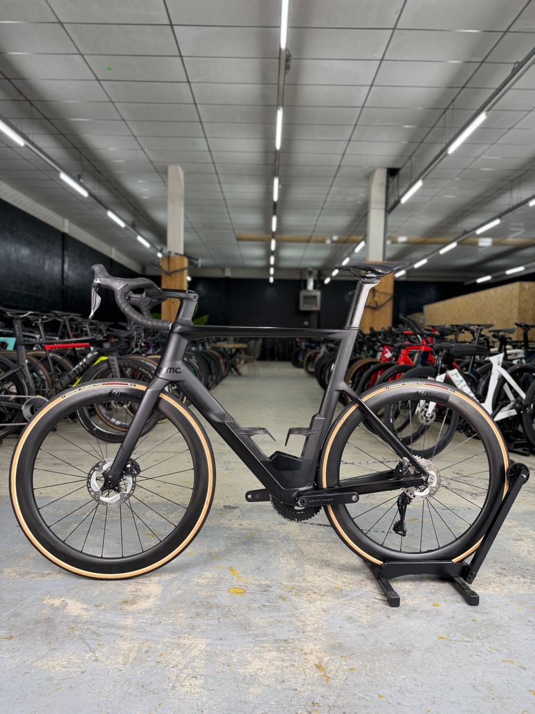 Used BMC Timemachine ROAD 01 THREE 2021 2021 Road & Gravel, Black — image 18 of 24
