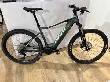 Used Giant Fathom E+ 1 (2022) 2022 Mountainbike, Green — image 1 of 3