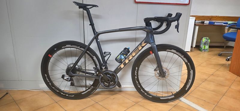 Used Trek Émonda SL 6 Disc 2022 2022 Road & Gravel