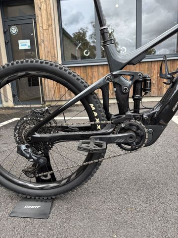 Gebrauchtes Giant Trance X Advanced E+ EL 1 2023 2023 Mountainbike, Schwarz, 27.5 — Bild 3 von 3