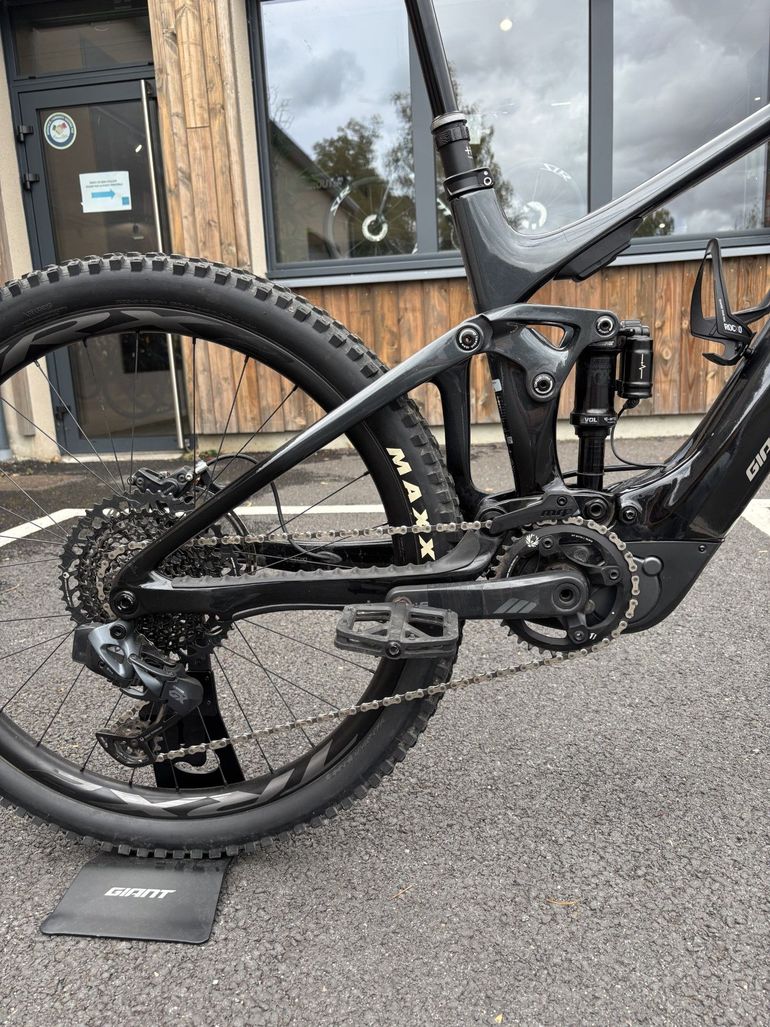Gebrauchtes Giant Trance X Advanced E+ EL 1 2023 2023 Mountainbike, Schwarz, 27.5 — Bild 3 von 3