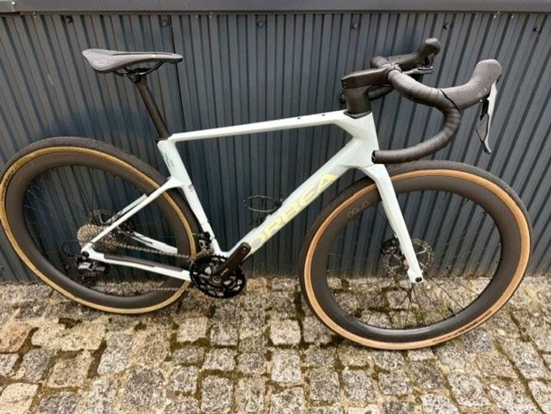 Used Orbea Terra Race M20LTD 2026 2026 Road & Gravel