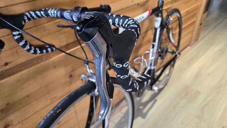 Used Kuota Kharma Shimano 105 2010 Road & Gravel, Black — image 4 of 5