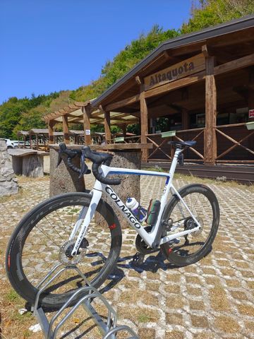 Used Colnago v3rs Custom Shimano Ultegra Di2 2021 Road & Gravel, White — image 2 of 3
