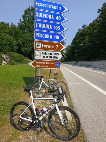 Used Colnago v3rs Custom Shimano Ultegra Di2 2021 Road & Gravel, White — image 3 of 3