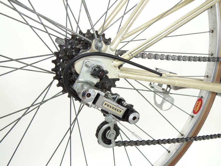 Used Peugeot Ddd 1977 Road & Gravel, Green — image 2 of 5