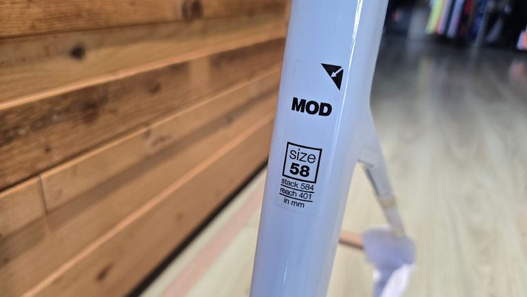 Tweedehands BMC Teammachine SLR 01 MOD 2024 Frameset 2024 Road & Gravel — afbeelding 3 van 3