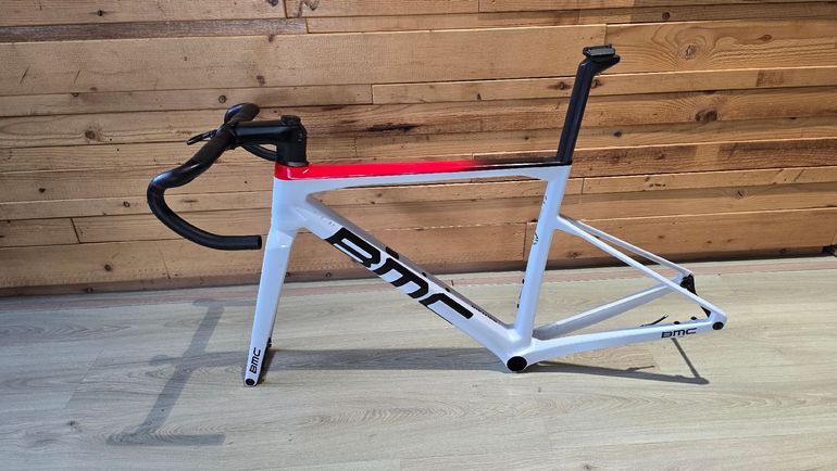 BMC Teammachine SLR 01 MOD 2024 Frameset 2024 Road & Gravel de segunda mano, Blanco — imagen 3 de 3