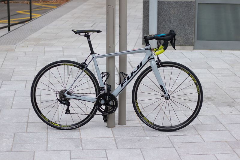 Used Fuji SL-series Carbon 2020 Road & Gravel