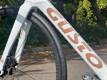 Gusto Custom Shimano 105 2025 Road & Gravel d'occasion — image 21 sur 23