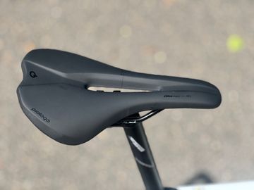 Gusto Custom Shimano 105 2025 Road & Gravel d'occasion — image 9 sur 23