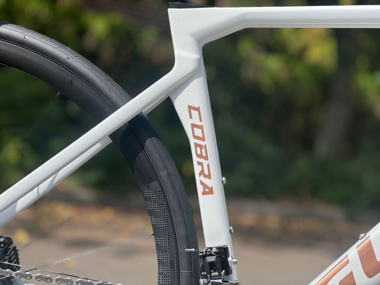 Gusto Custom Shimano 105 2025 Road & Gravel d'occasion — image 8 sur 23