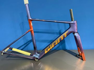 Tweedehands Giant Propel Advanced SL-FF 2027 Frameset 2027 Road & Gravel — afbeelding 1 van 5