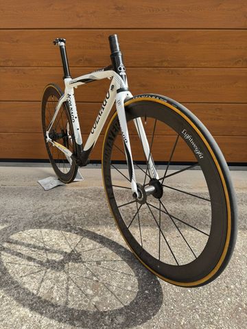 Used Colnago Extreme Frameset 2008 2008 Road & Gravel, White — image 11 of 41