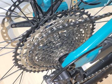 Used Focus JAM 8.9 2022 2022 Mountainbike, Green, 29 — image 10 of 46