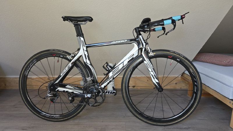 Použité BH Bikes Custom SRAM Red 2015 Road & Gravel