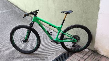 Used Specialized Epic World Cup Expert 2024 Frameset 2024 Mountainbike, Green, 29 — image 1 of 5