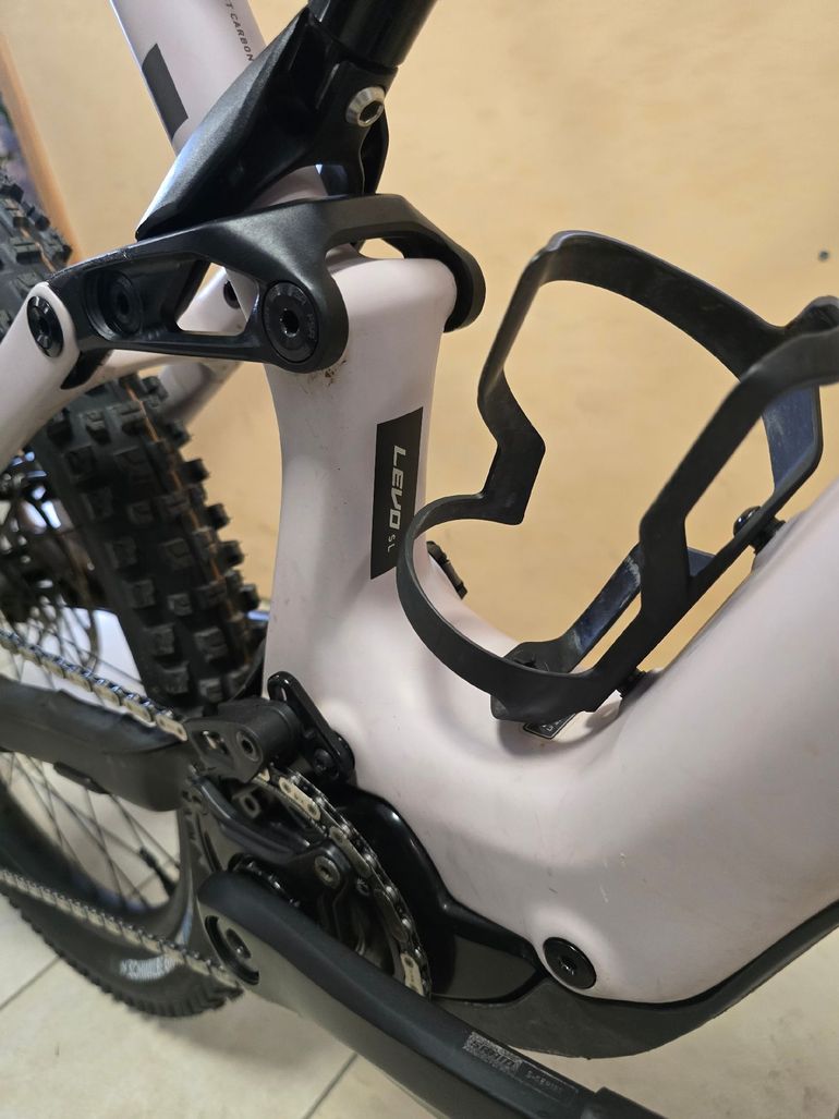 Used Specialized Custom SRAM GX Eagle AXS 2024 Mountainbike, White — image 15 of 17