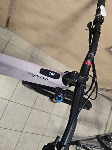 Used Specialized Custom SRAM GX Eagle AXS 2024 Mountainbike, White — image 11 of 17