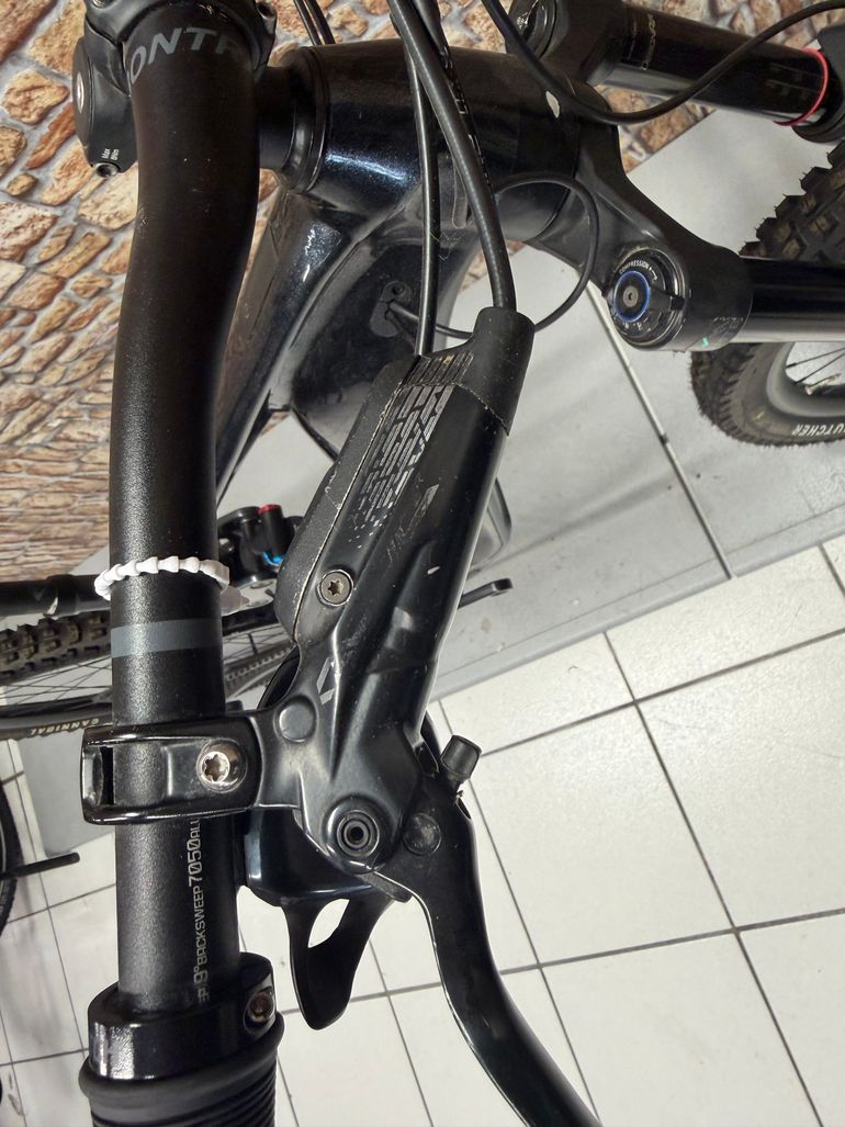 Gebrauchtes Giant Reign E+ 2, 2022 2022 Mountainbike, Schwarz, 29 — Bild 5 von 11