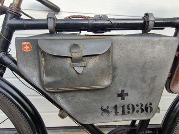 Used Cosmos Custom Urban, Black — image 2 of 3