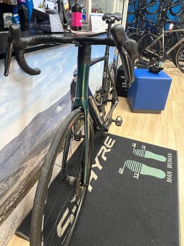 Scott Addict RC Pro 2023 Frameset 2023 Road & Gravel usato, Verde — immagine 7 di 9