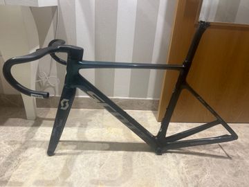 Used Scott Addict RC Pro 2022 Frameset 2022 Road & Gravel, Blue — image 2 of 10