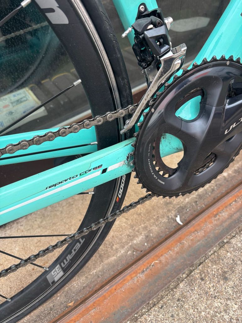 Używany Bianchi Aria Ultegra 2019 2019 Road & Gravel — zdjęcie 2 z 5