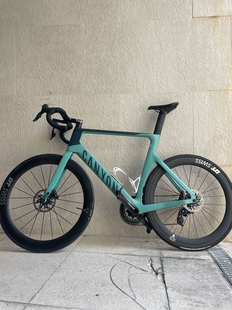Brugt CANYON AEROAD CF SLX 7 2023 2023 Road & Gravel — billede 2 af 5