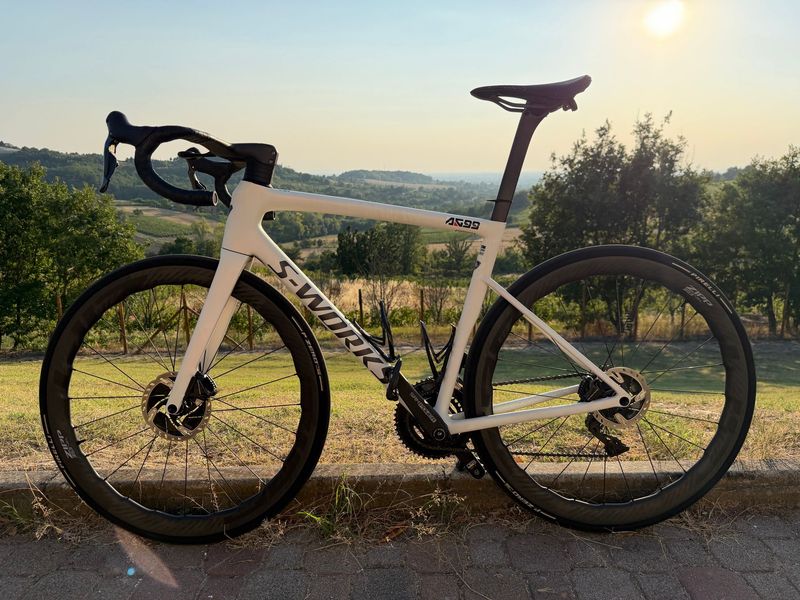 Specialized Tarmac Shimano Dura Ace 2024 Road & Gravel usato
