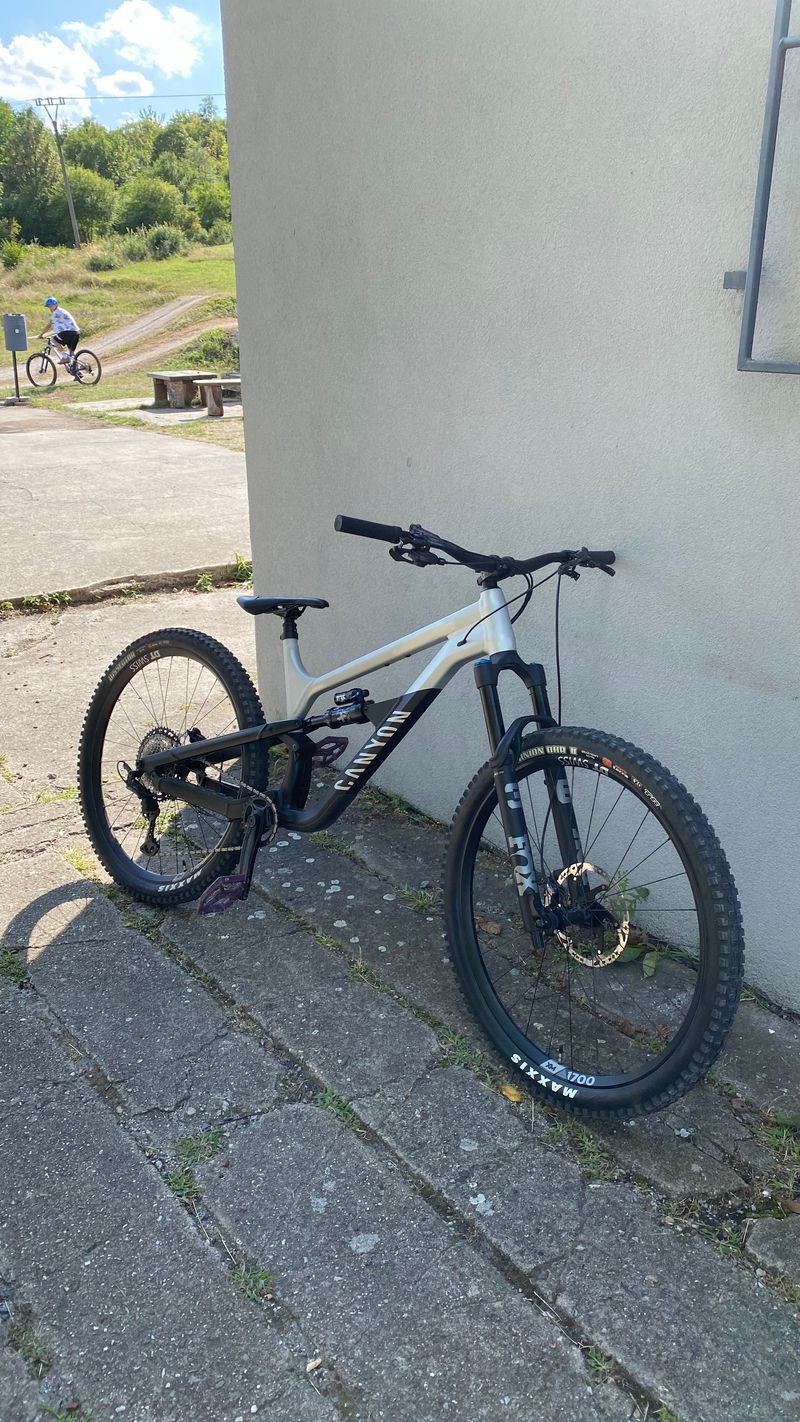 Used Canyon Spectral 125 AL 8 2024 2024 MTB