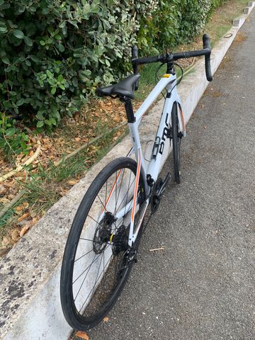 Tweedehands BMC Roadmachine 02 THREE 2019 2019 Road & Gravel — afbeelding 6 van 6