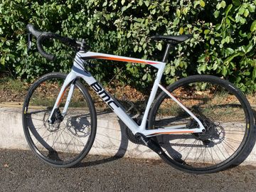 Tweedehands BMC Roadmachine 02 THREE 2019 2019 Road & Gravel — afbeelding 2 van 6