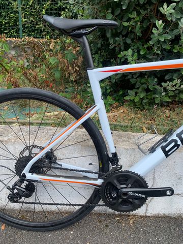 Tweedehands BMC Roadmachine 02 THREE 2019 2019 Road & Gravel — afbeelding 3 van 6