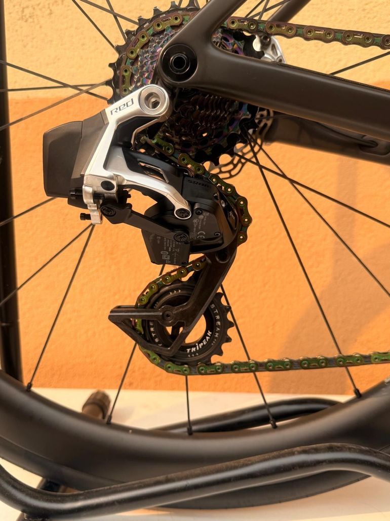 Scott Addict RC Pro 2026 2026 Road & Gravel d'occasion — image 3 sur 15