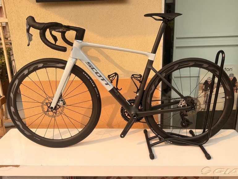 Scott Addict RC Pro 2026 2026 Road & Gravel d'occasion — image 10 sur 15