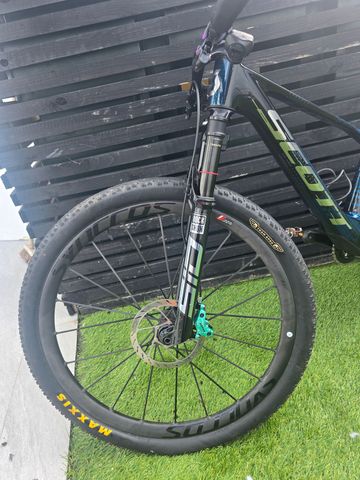 Tweedehands Scott spark rc sl Spark RC SL 2025 Mountainbike — afbeelding 8 van 9