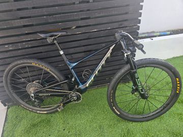 Tweedehands Scott spark rc sl Spark RC SL 2025 Mountainbike — afbeelding 1 van 9